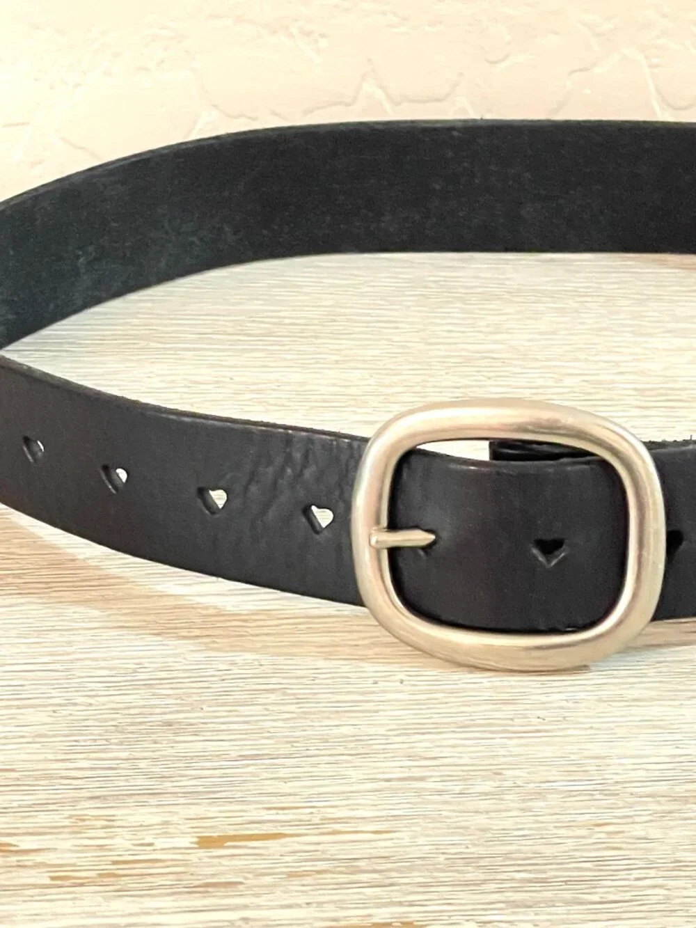American Eagle Belt Black Leather Hearts Silver Buckle Small